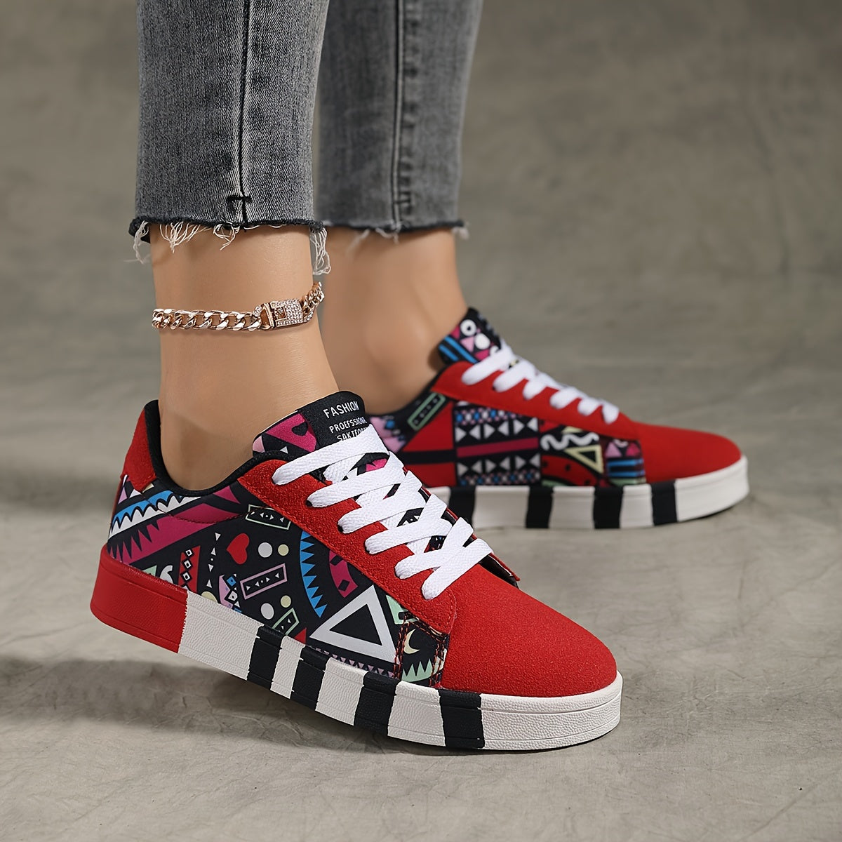 Geo-Patterned All-Season Sneakers: Lightweight, Breathable & Non-Slip Casual Shoes