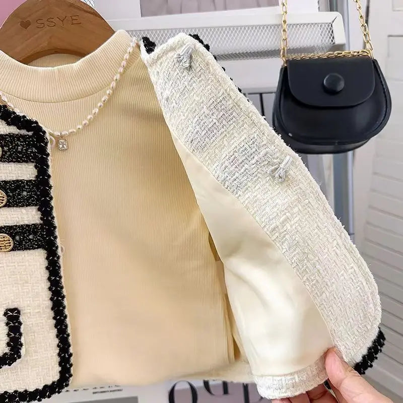 Girls' Clothing Set 2025 Spring and Autumn New Style Children's Fashion Coat Half Shorts Two Piece Set