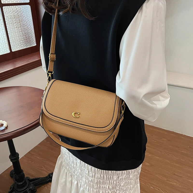 Women's Fashion Leather Tote Bags By Famous Designer Luxury Brand For Elegant And Popular Ladies Trendy