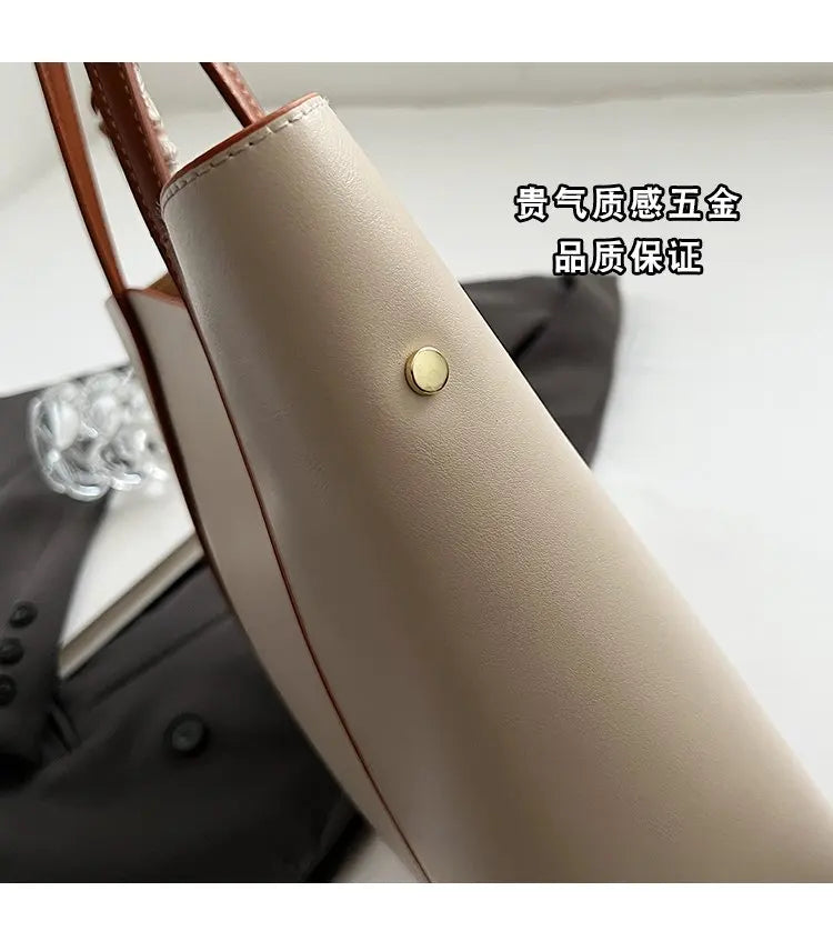 Women's Bag Casual Fashion Handbag New Summer Black Handbag Large Capacity Shoulder Bag Niche Commuter Female Bag Tote Bag