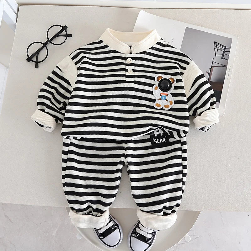 Boys Clothing Sets Children Fashion Cartoon Bear Baby T-shirt Vest Coat And Pants Suit 2pcs Outfits Kids Sport Suit1-4 years