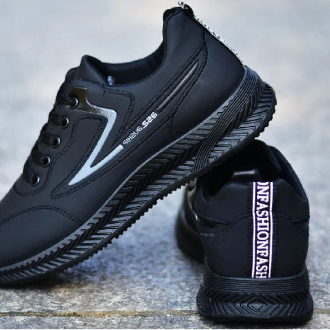 Men's shoes for autumn and winter are waterproof, versatile, anti-slip, sports and casual shoes, and men's low-top running shoes