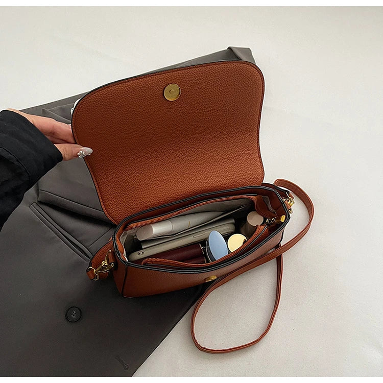 Women's Fashion Leather Tote Bags By Famous Designer Luxury Brand For Elegant And Popular Ladies Trendy