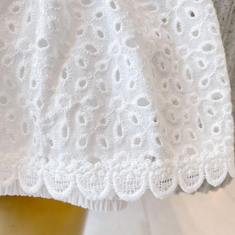 Girls 2024 Summer Clothing Sets Hollow Lace Suit Baby Casual Sleeveless T-shirt+Shorts Kids Clothing Sets Baby Clothes Outfits