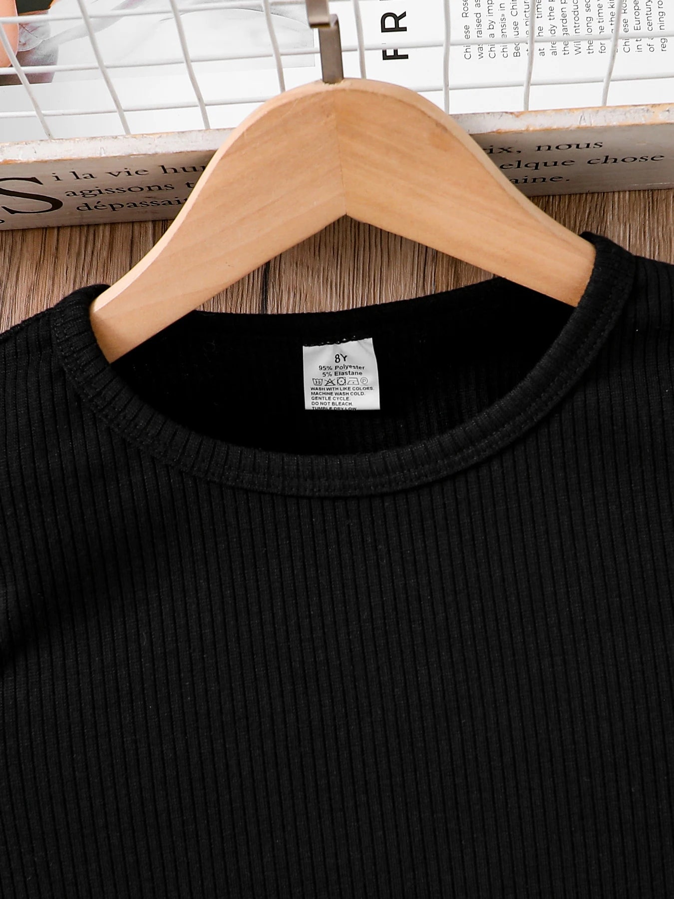 Girls spring new children's fashion casual clothing knitted crew-neck long-sleeved top + asymmetrical plaid skirt 2-piece set