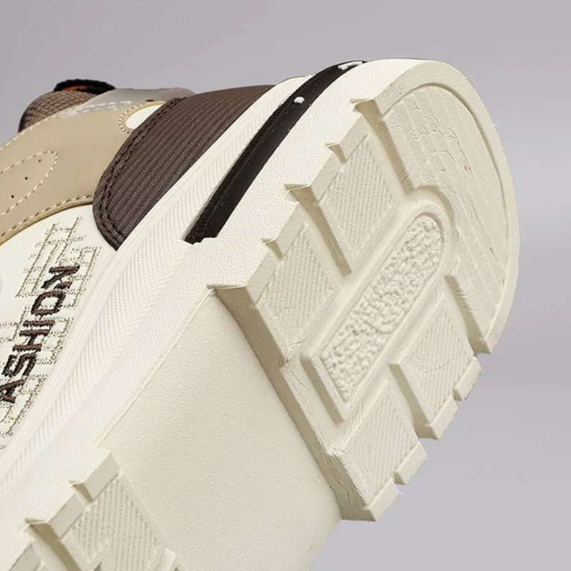 Men Sneakers Outdoor Casual Shoes New Non Slip Vulcanized Shoes Soft Sole Walking Shoe Lace-up High Top Men Shoes Tenis Hombres