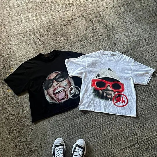 Girls Are Distractions Graphic Vintage Graphic  Print T-Shirts Men Women Y2K Short Sleeves Vintage Streetwear Women Tee Tops