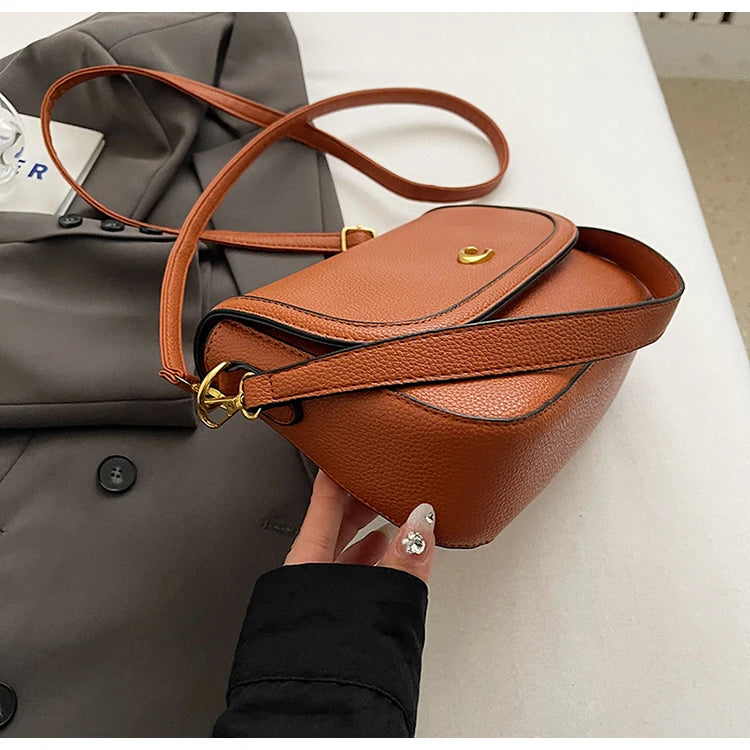 Women's Fashion Leather Tote Bags By Famous Designer Luxury Brand For Elegant And Popular Ladies Trendy